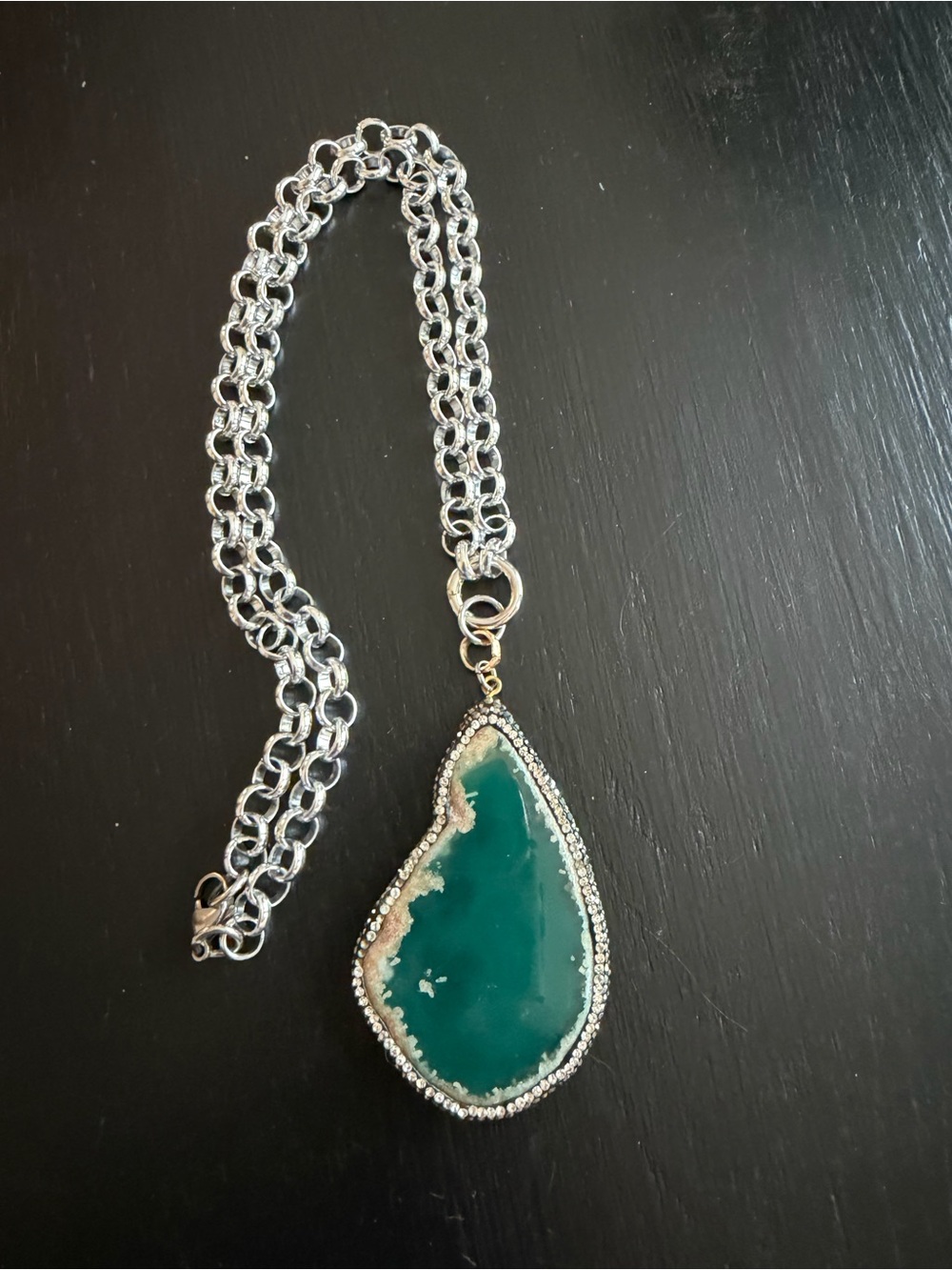 Silver Chain Necklace with Teardrop Green Agate Pendant